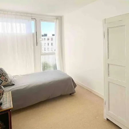 Sunny Of 70m2 * Montrouge