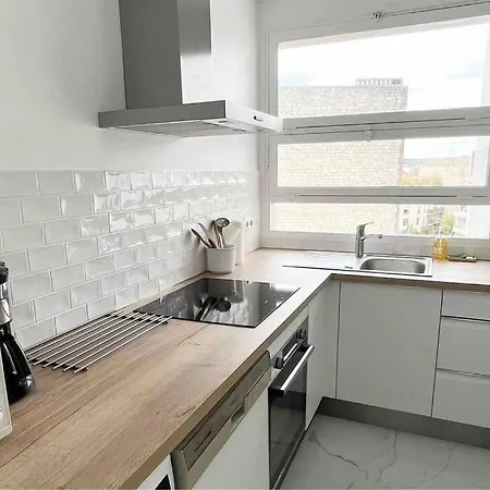 Apartment Sunny Of 70m2